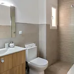 Genteel Mano De Hierro Гранада